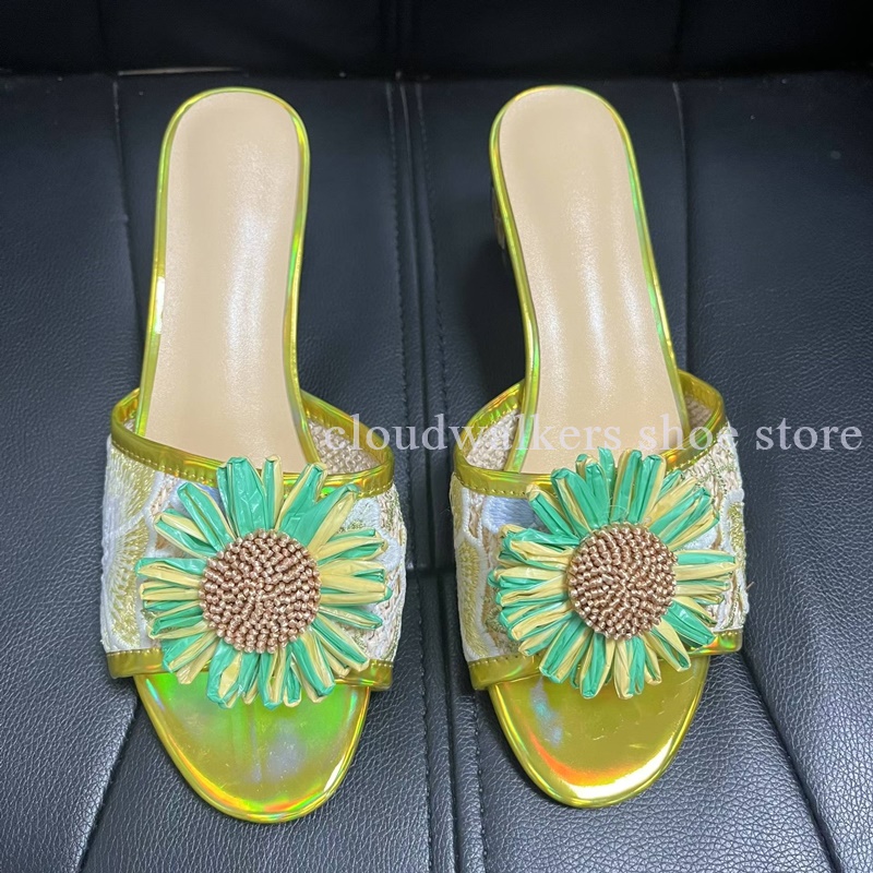 Sendal musim panas dengan hias - Embroidery Flower ulasan dan harga