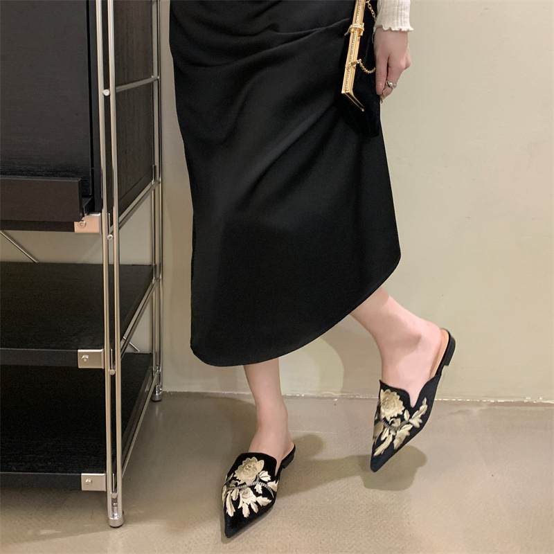 Sepatu Wanita Baru 2026, Sanda - Embroidery Flower ulasan dan harga