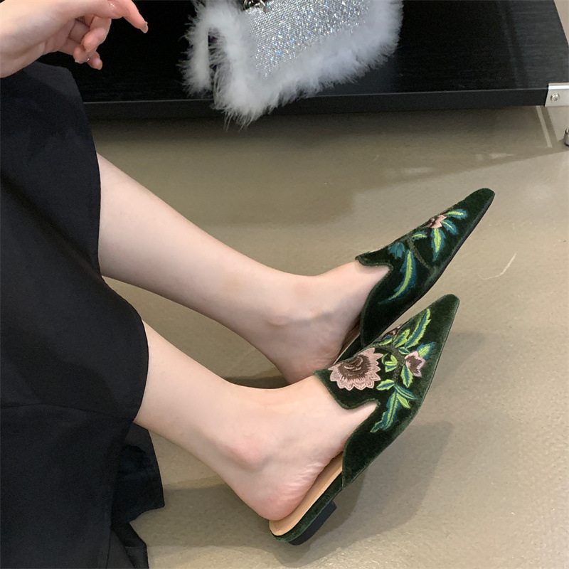 Sepatu Wanita Baru 2026, Sanda - Embroidery Flower ulasan dan harga